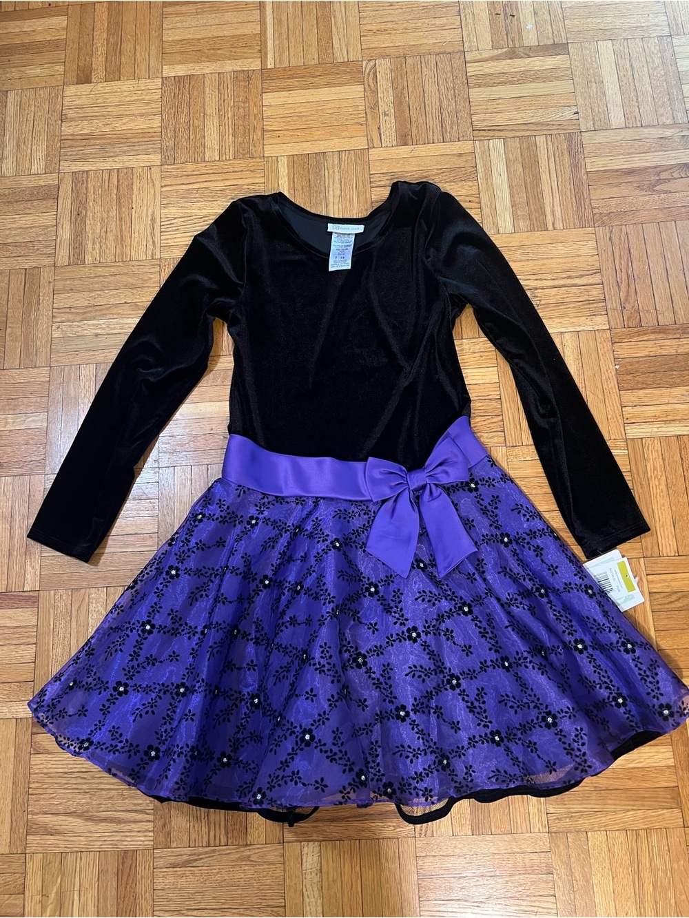 Bonnie Jean Black Velvet Top Purple Floral Skirt Dress with Satin Bow 14 years